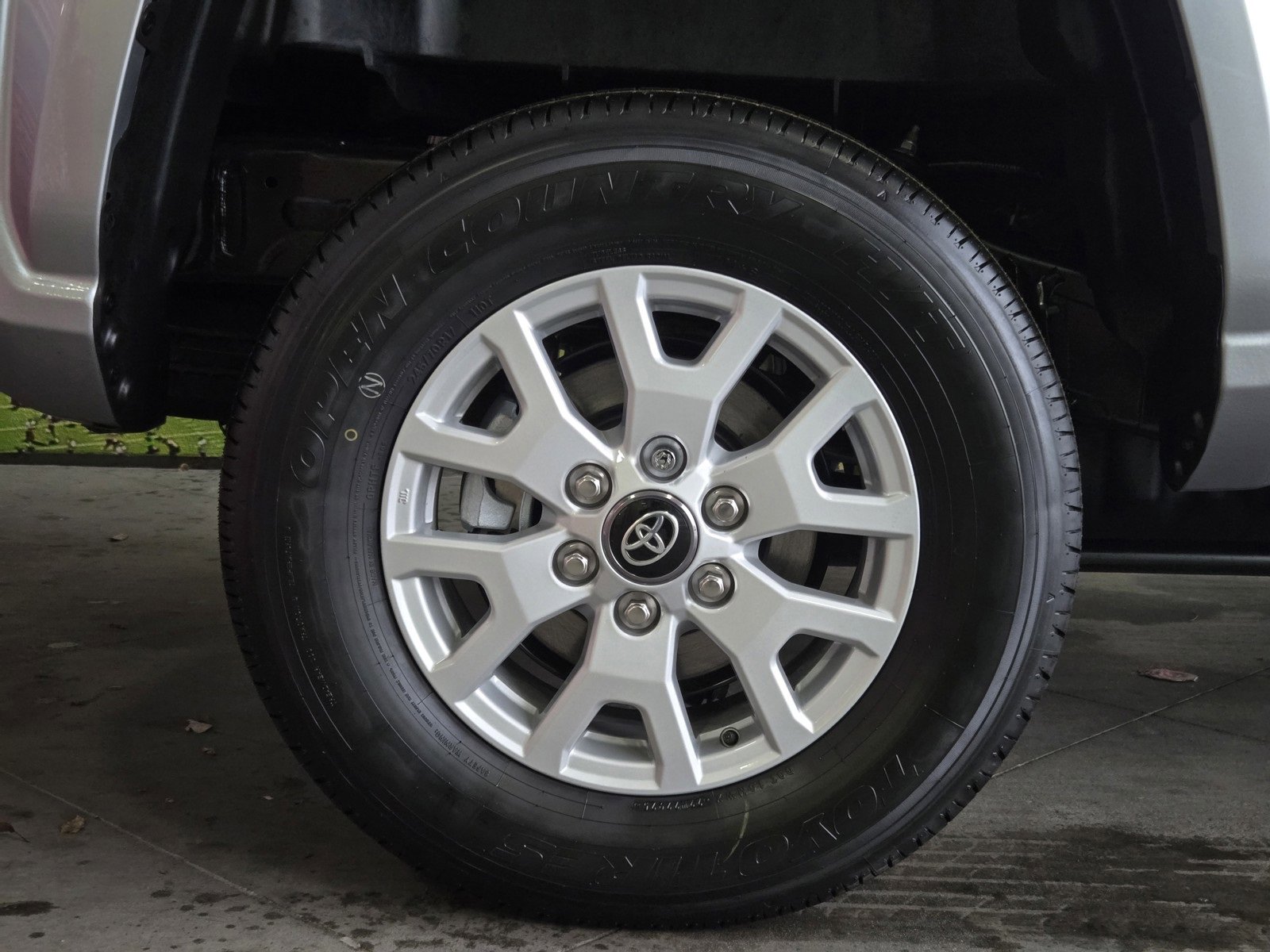 New 2026 Toyota Tacoma SR5 image 4