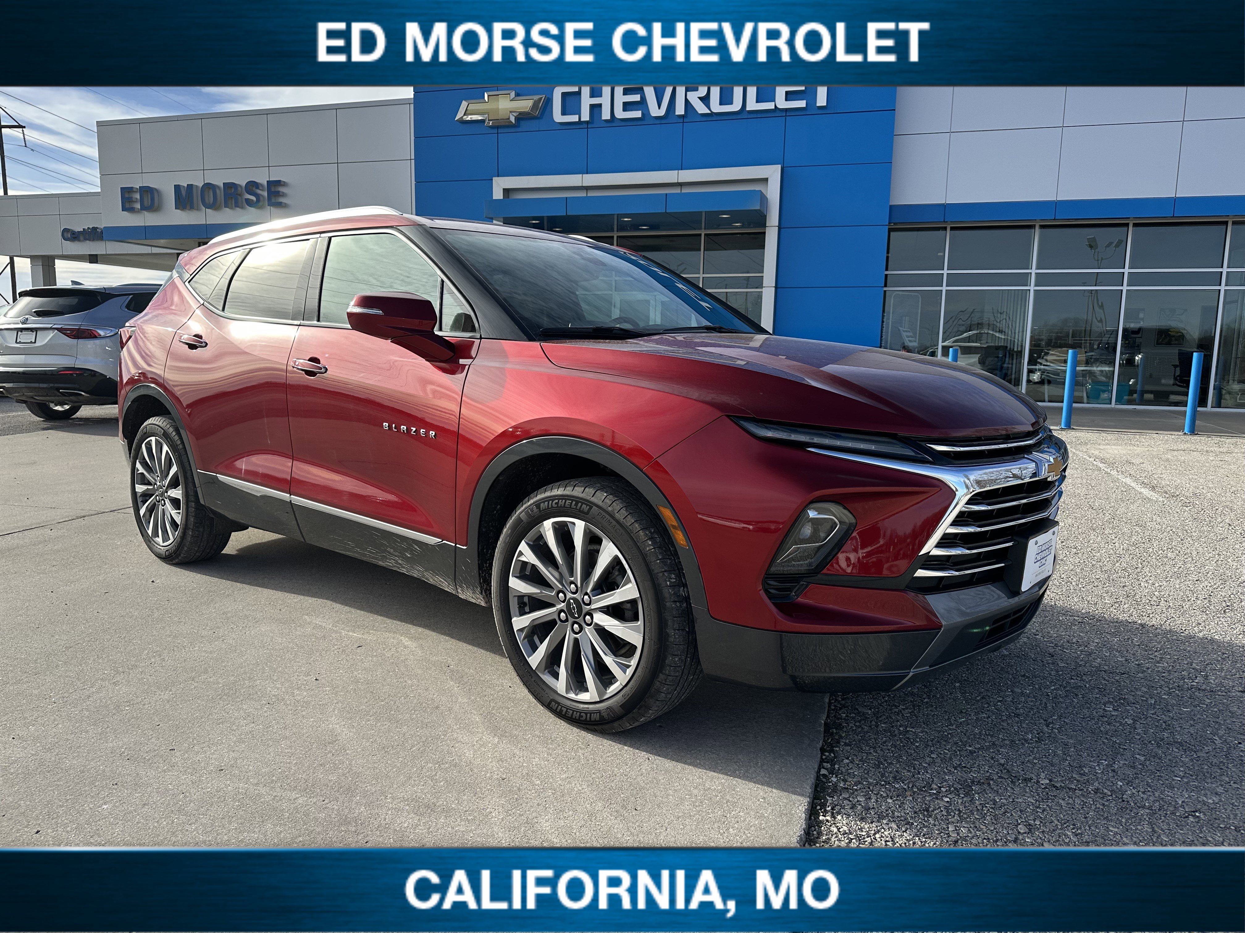 Used 2024 Chevrolet Blazer Premier AWD/4WD image 1