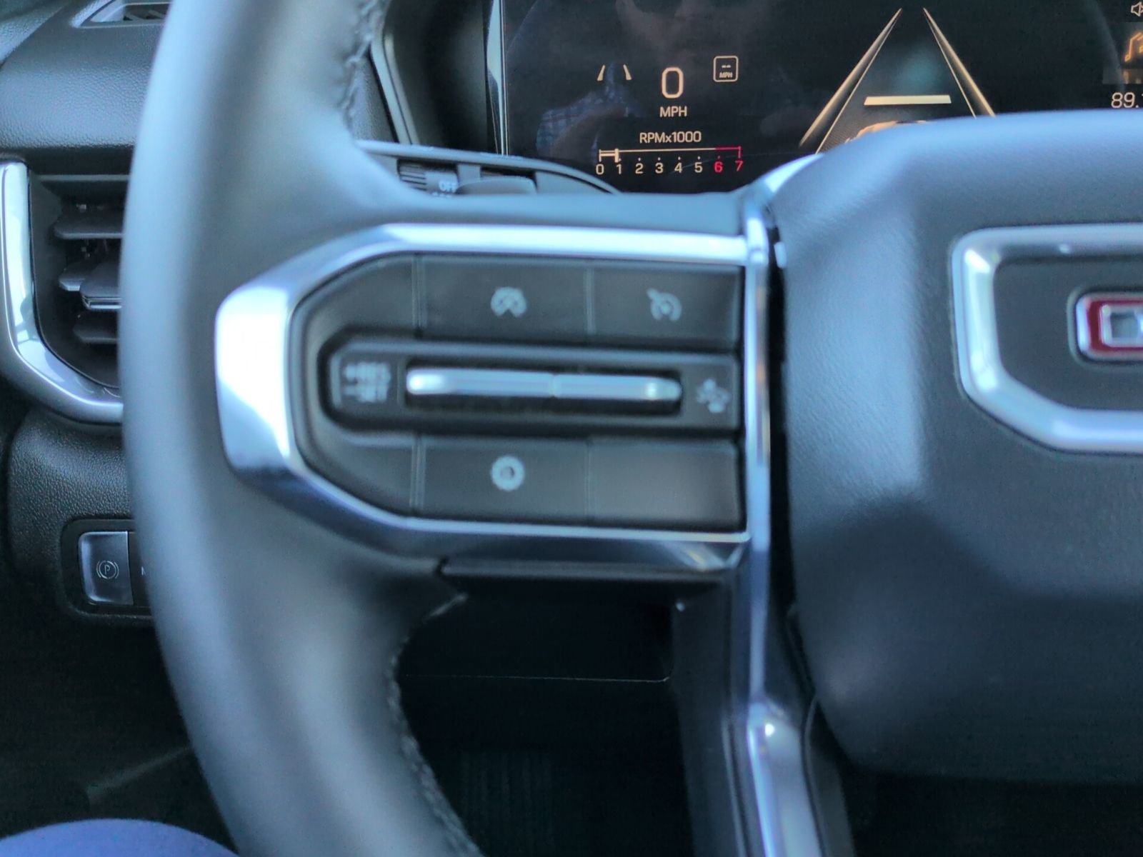 Used 2026 GMC Terrain Elevation image 19