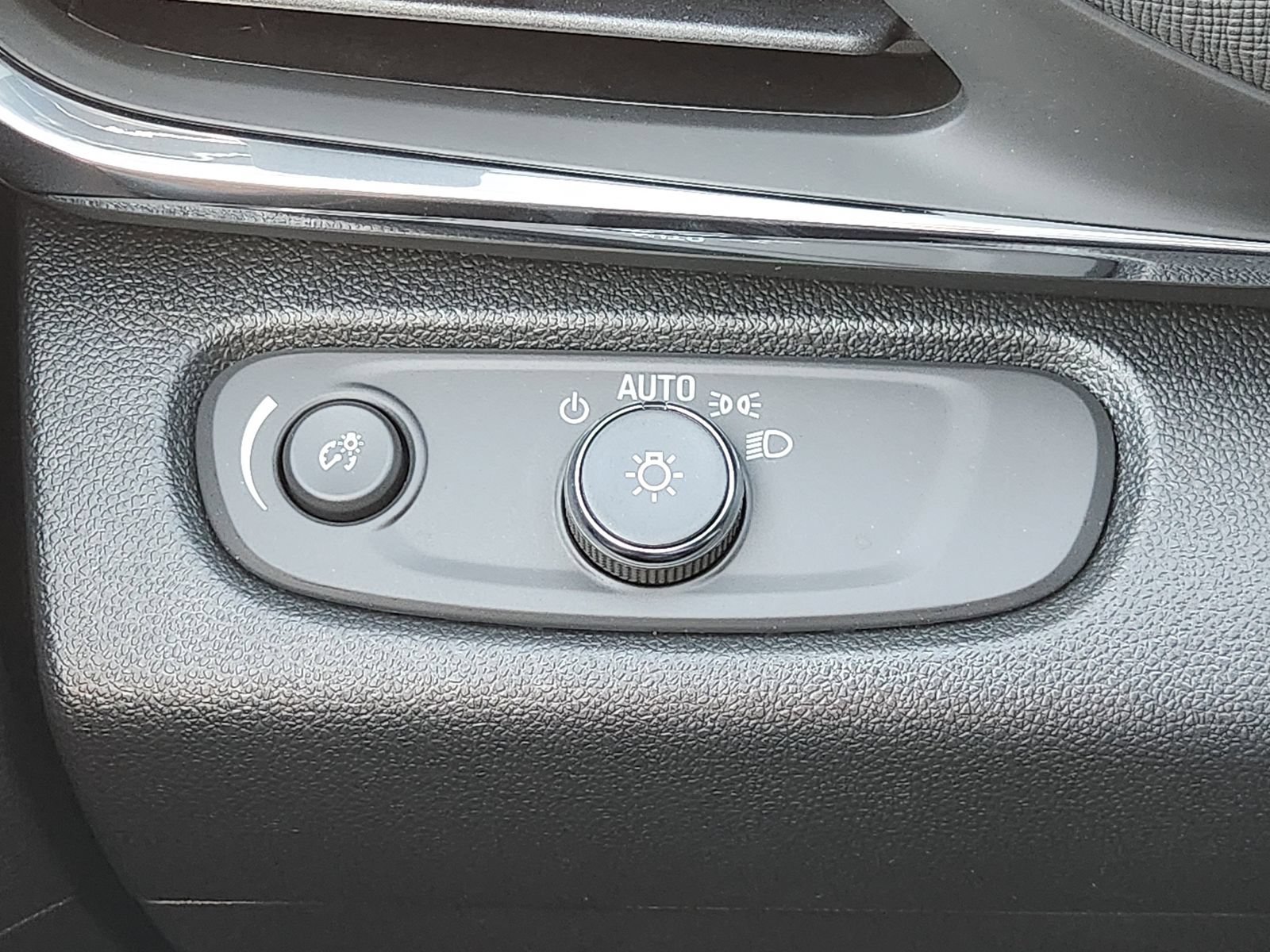 New 2026 Buick Envista Sport Touring w/ Convenience I Package FWD image 26