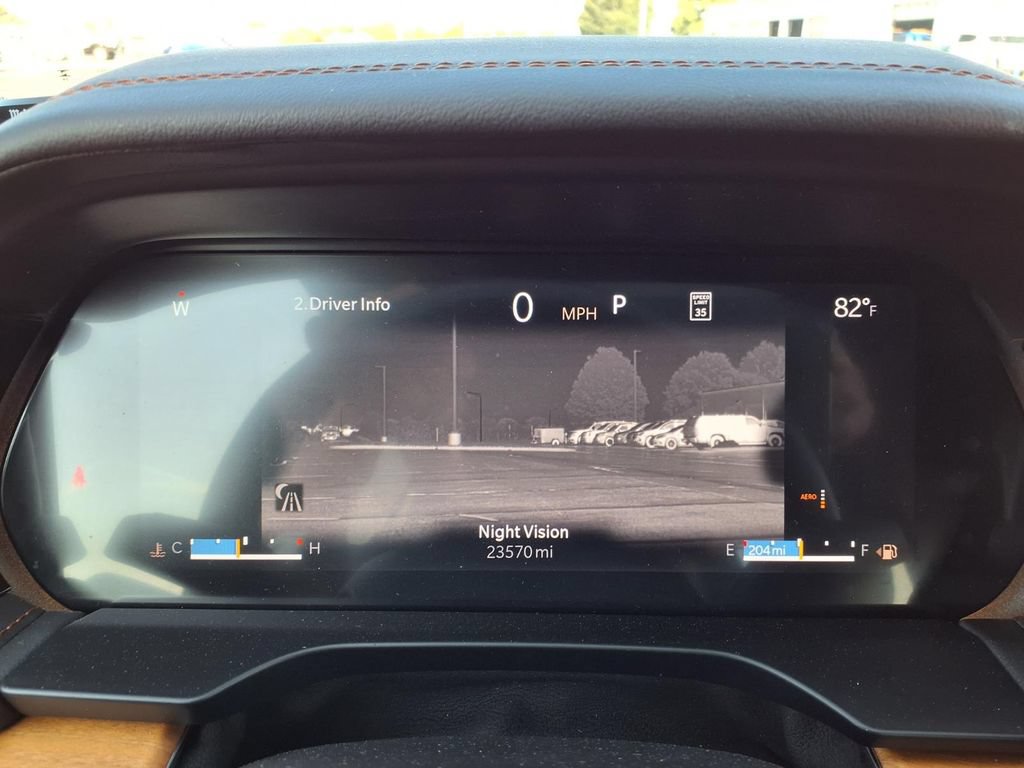 Used 2024 Jeep Grand Cherokee L Summit AWD/4WD image 15