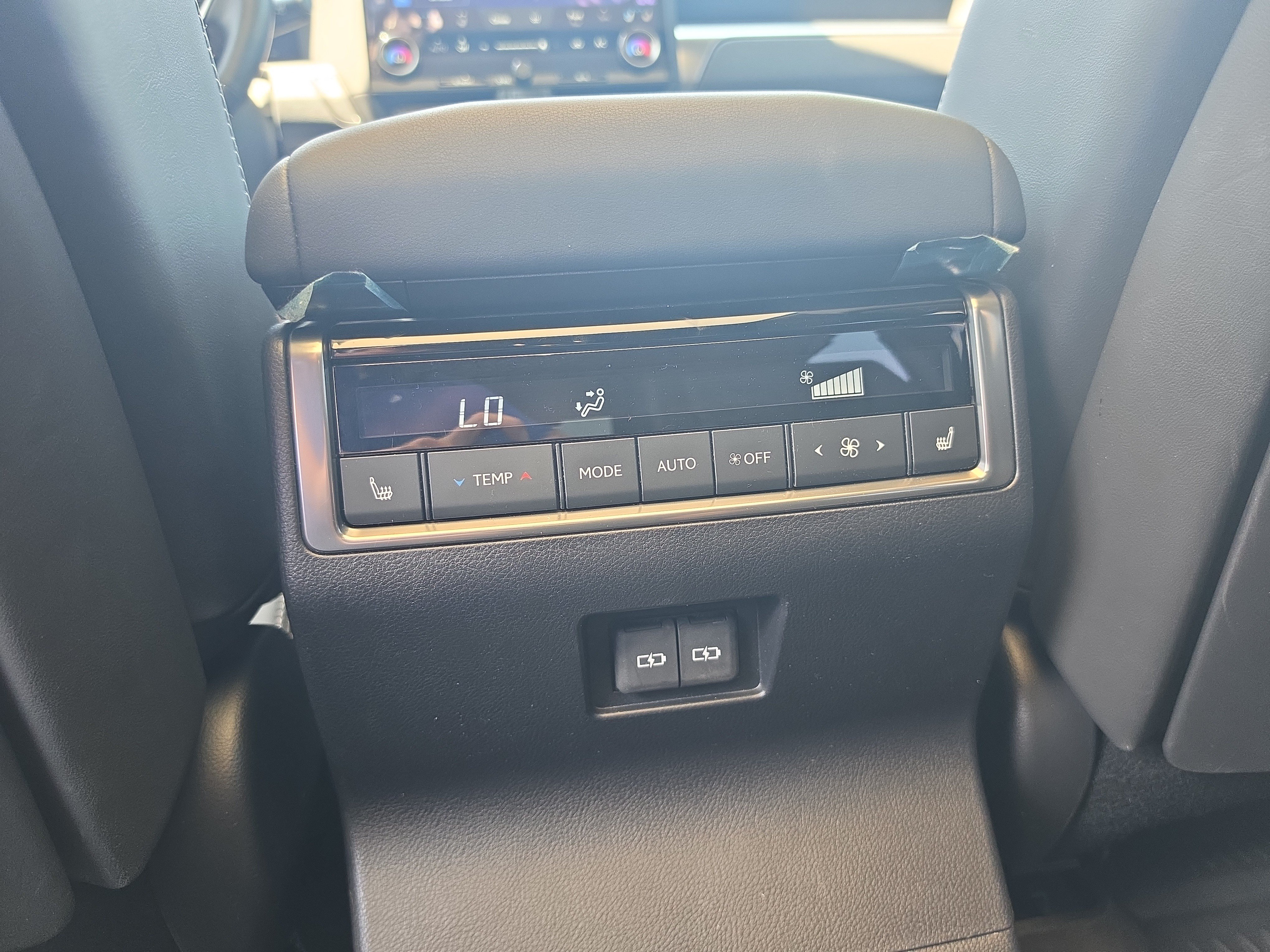 Used 2024 Lexus GX 550 AWD/4WD image 17