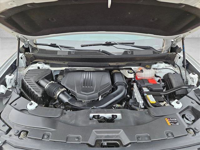 Used 2024 GMC Acadia Elevation image 24