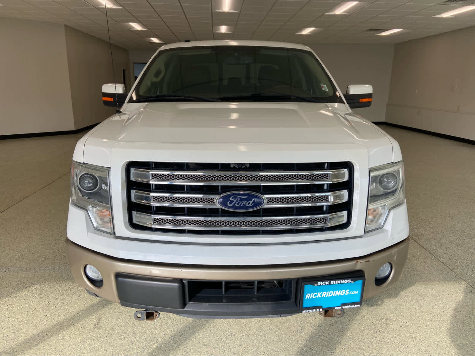 Used 2014 Ford F150 King Ranch w/ King Ranch Luxury Package RWD image 4