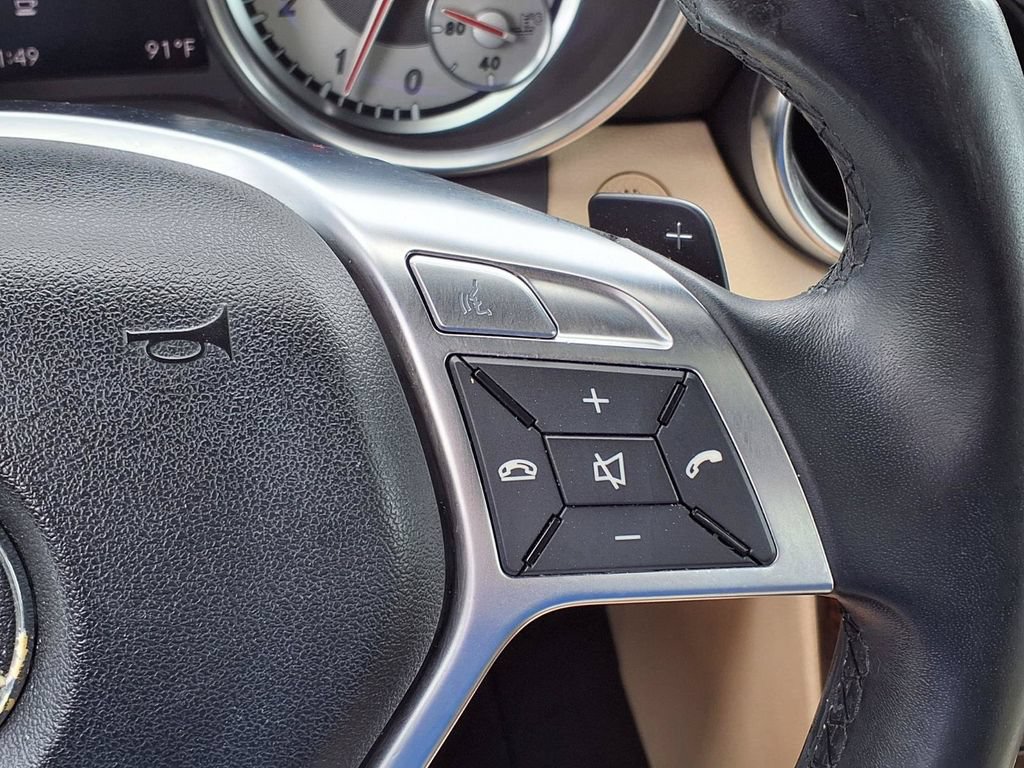 Used 2012 Mercedes-Benz SLK 350 image 30