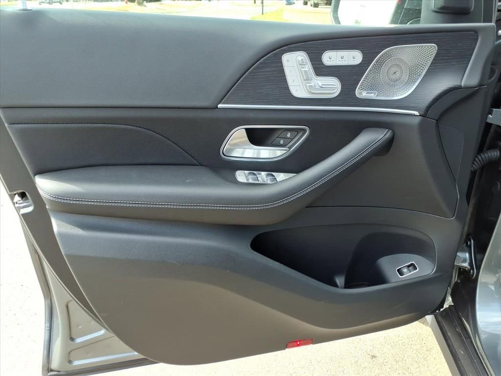 Certified 2025 Mercedes-Benz GLE 450 4MATIC image 14