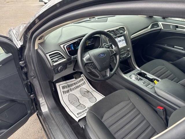 Used 2019 Ford Fusion SE image 7