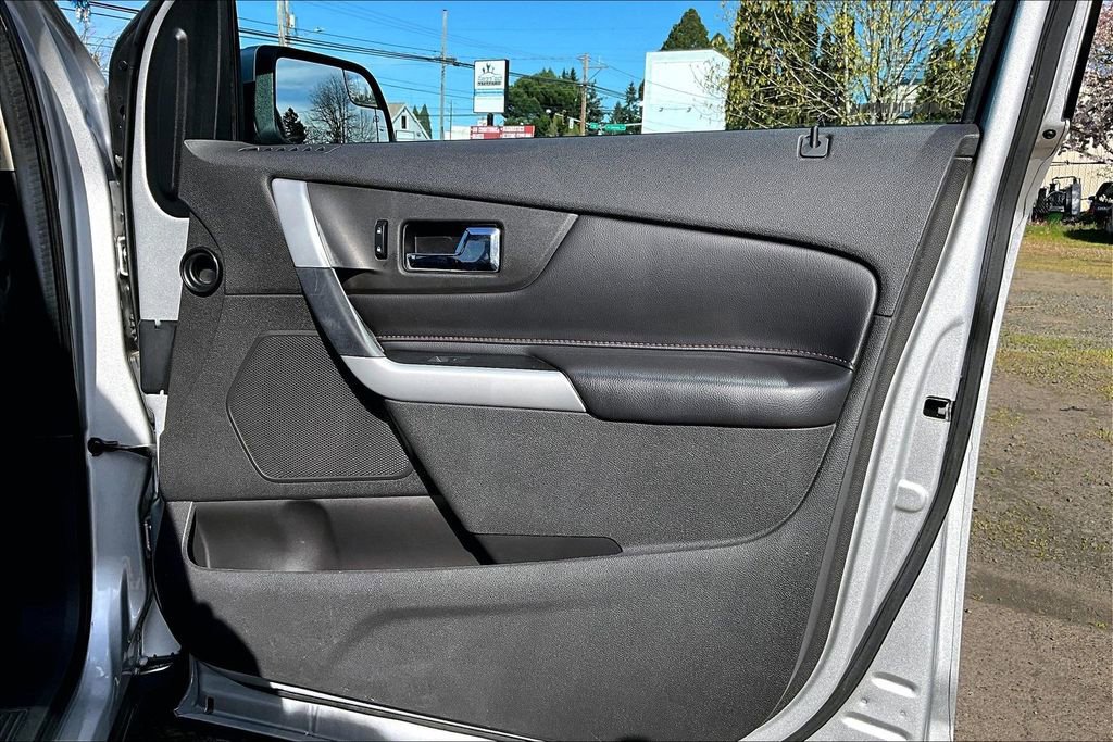 Used 2014 Ford Edge SEL image 23