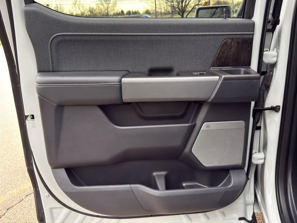 Used 2023 Ford F150 Lariat w/ Equipment Group 502A High AWD/4WD image 21