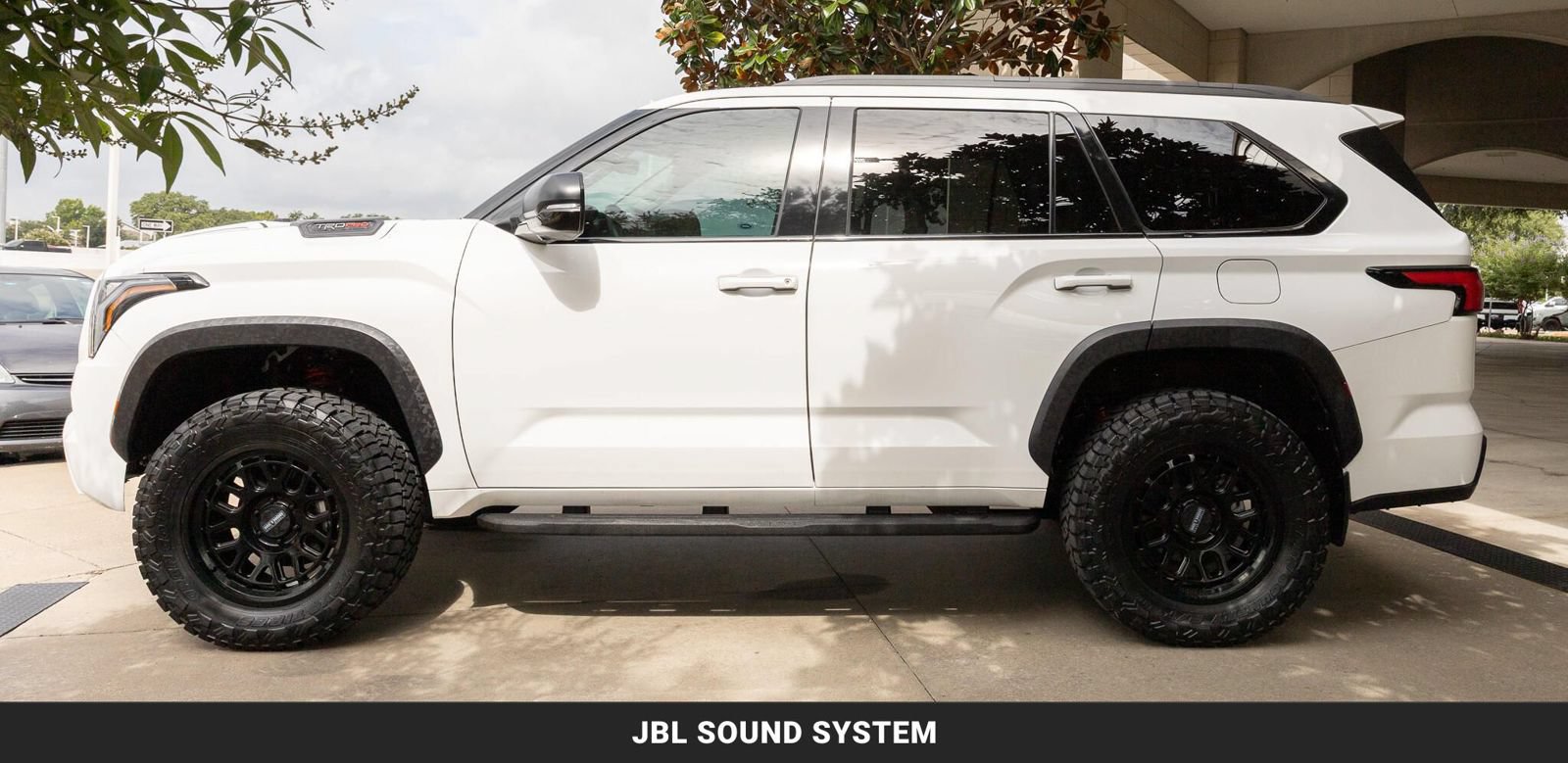 Used 2023 Toyota Sequoia TRD Pro AWD/4WD image 6