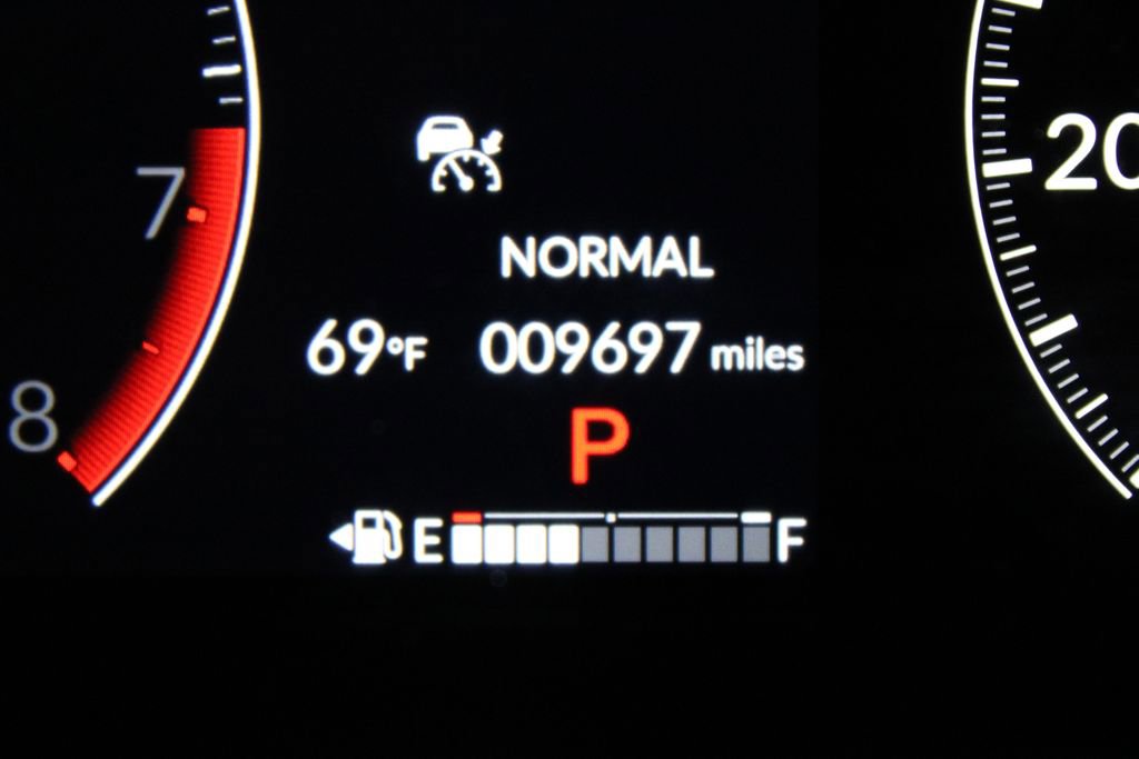 Certified 2025 Honda HR-V EX-L image 36