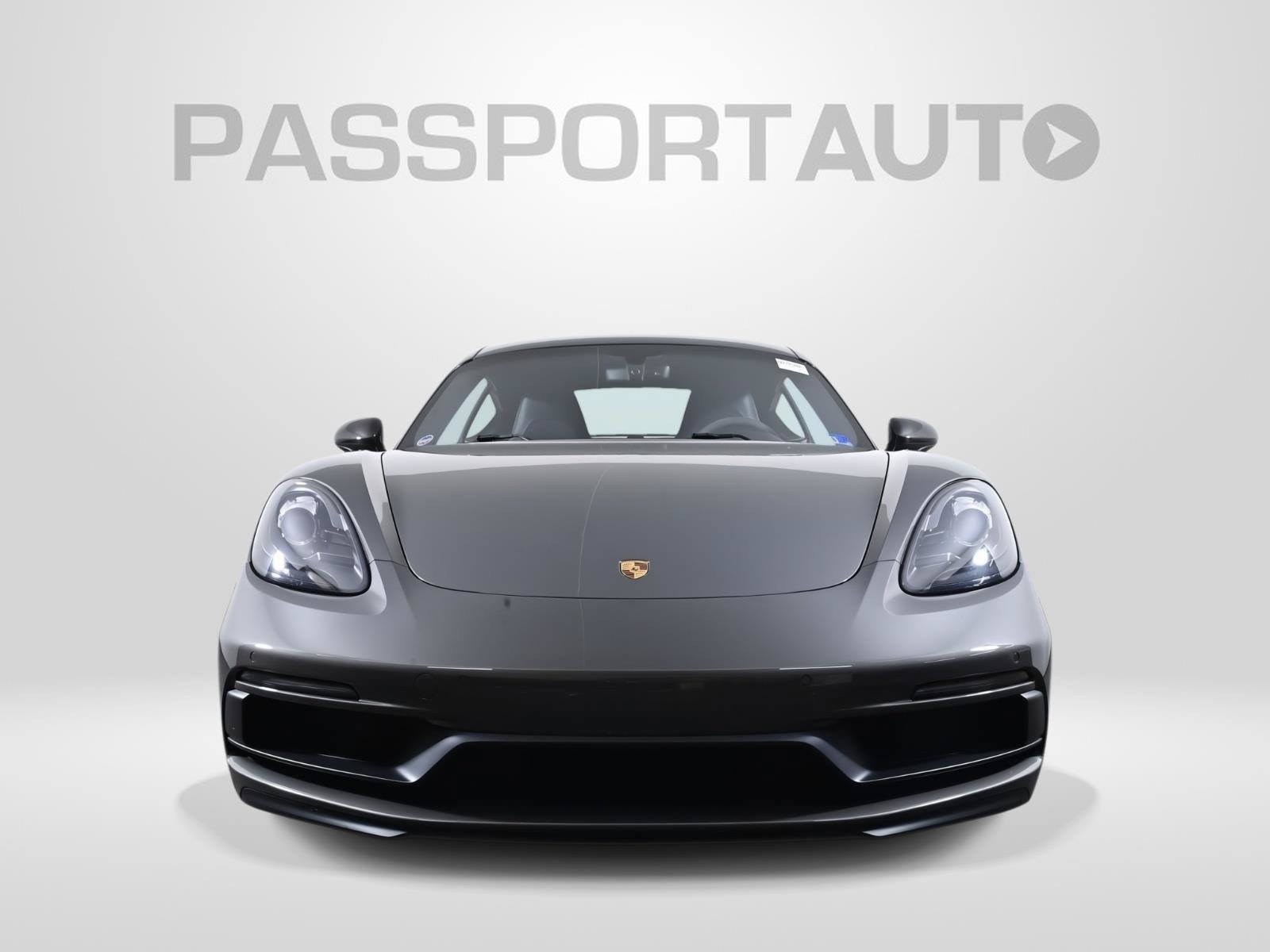 Used 2018 Porsche 718 Cayman GTS RWD image 2