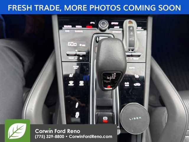Used 2021 Porsche Cayenne GTS AWD/4WD image 14