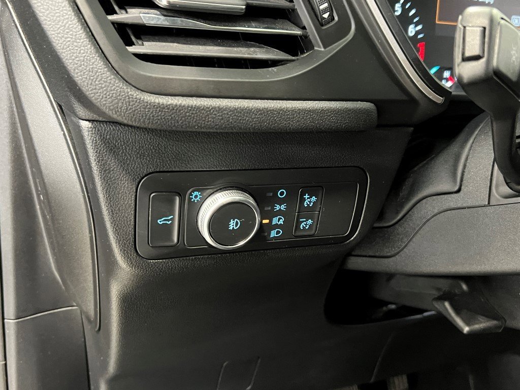 Used 2020 Ford Escape SEL image 29