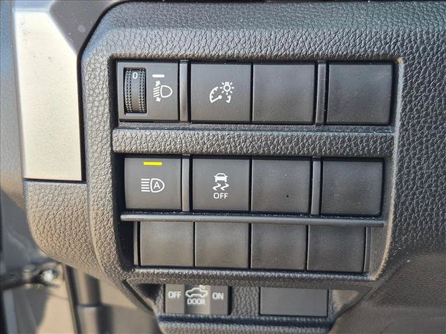 Used 2024 Toyota Tacoma SR5 AWD/4WD image 12