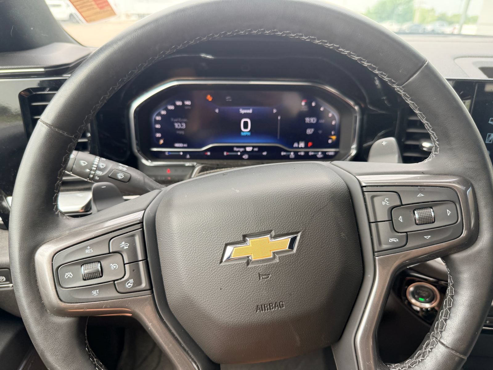 Used 2025 Chevrolet Silverado 1500 High Country w/ High Country Premium Package AWD/4WD image 17