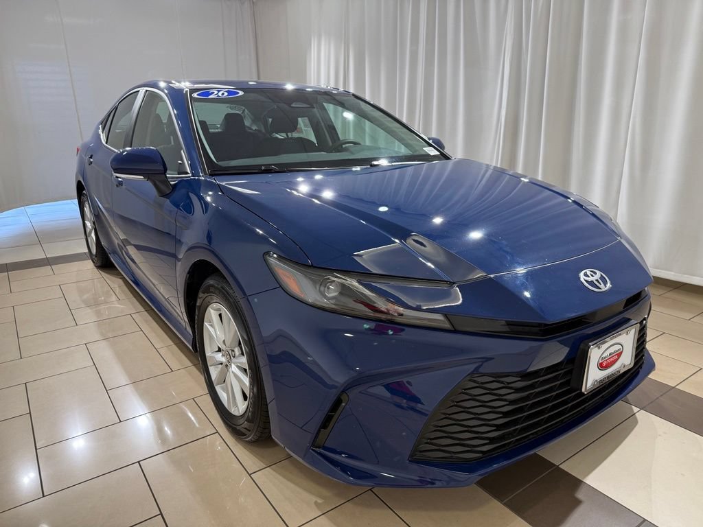 Used 2026 Toyota Camry LE FWD image 7