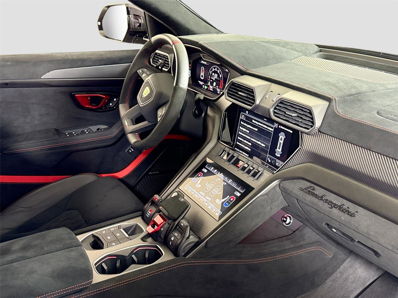 Used 2023 Lamborghini Urus Performante image 35