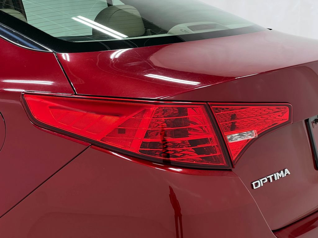 Used 2012 Kia Optima EX FWD image 31