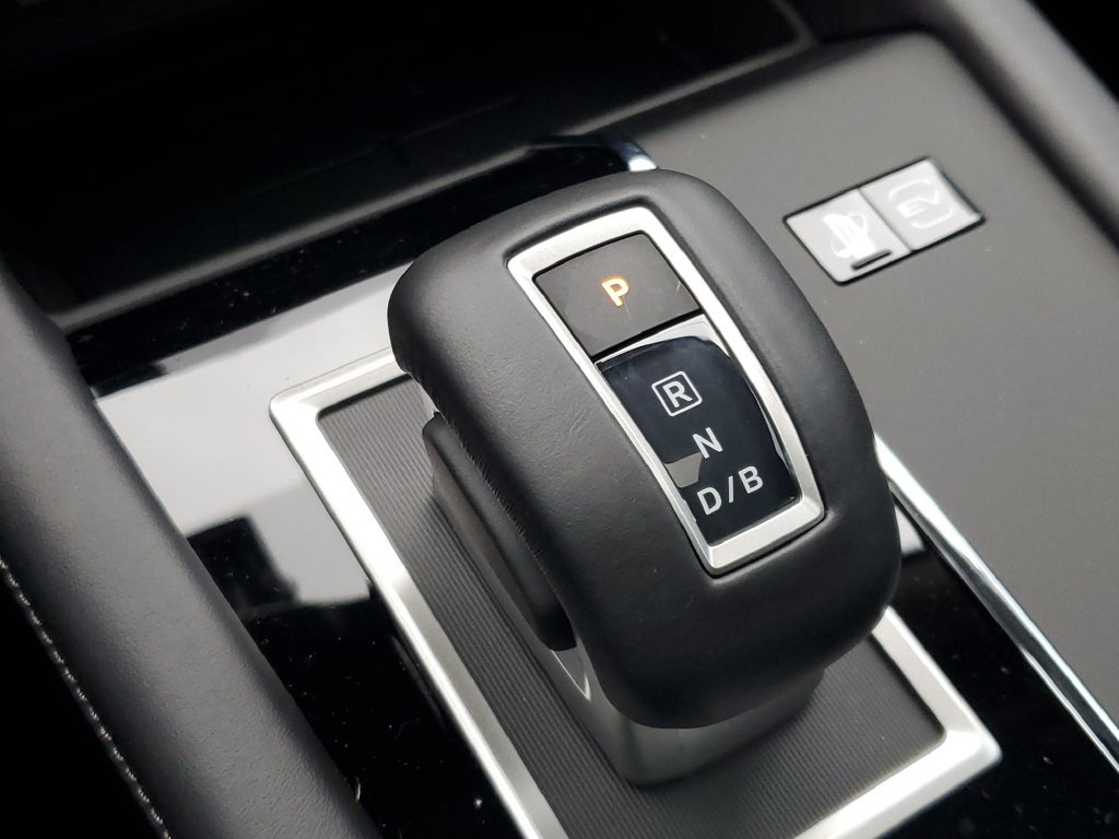 Used 2025 Mitsubishi Outlander SE AWD/4WD image 24
