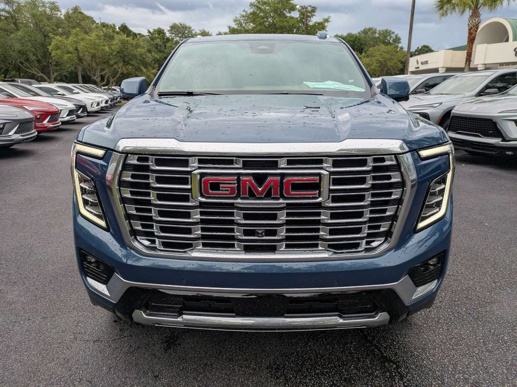 New 2026 GMC Yukon Denali w/ Denali Reserve Package AWD/4WD image 9