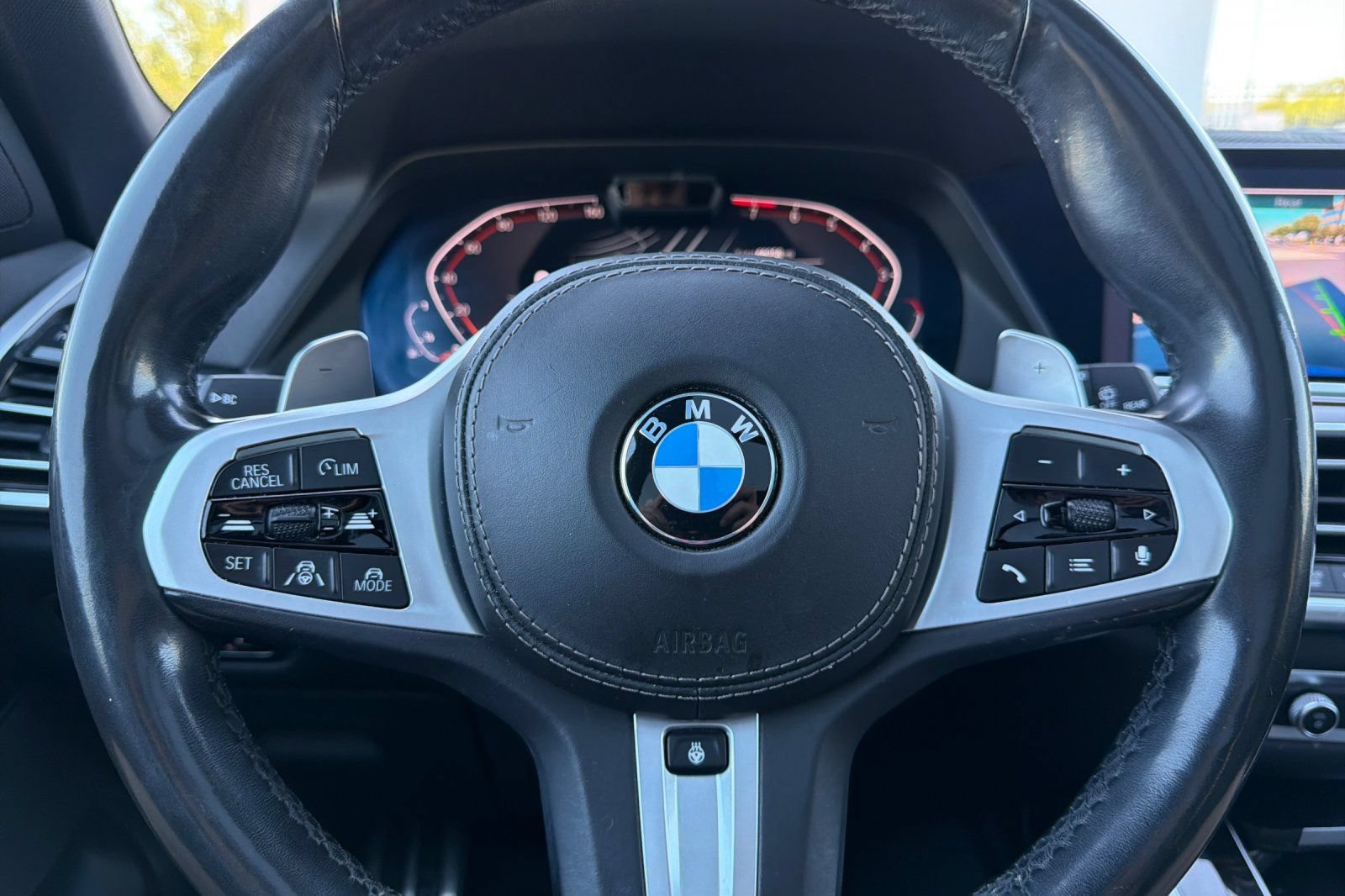 Used 2019 BMW X5 xDrive40i w/ M Sport Package AWD/4WD image 36
