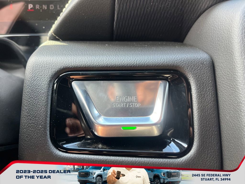 New 2026 GMC Yukon Elevation image 29