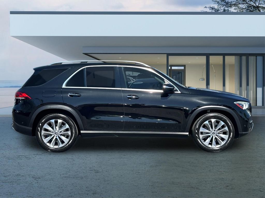 Used 2021 Mercedes-Benz GLE 350 4MATIC image 3