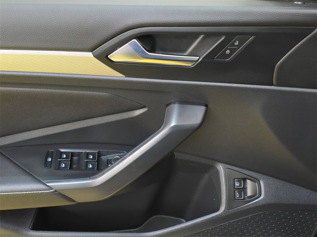 Used 2024 Volkswagen Jetta S image 22