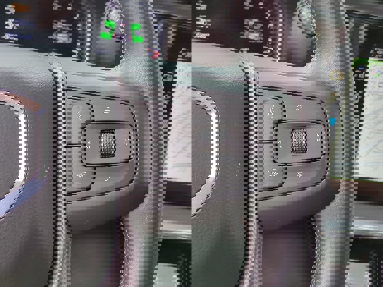 Certified 2024 GMC Sierra 2500 Denali Ultimate image 26