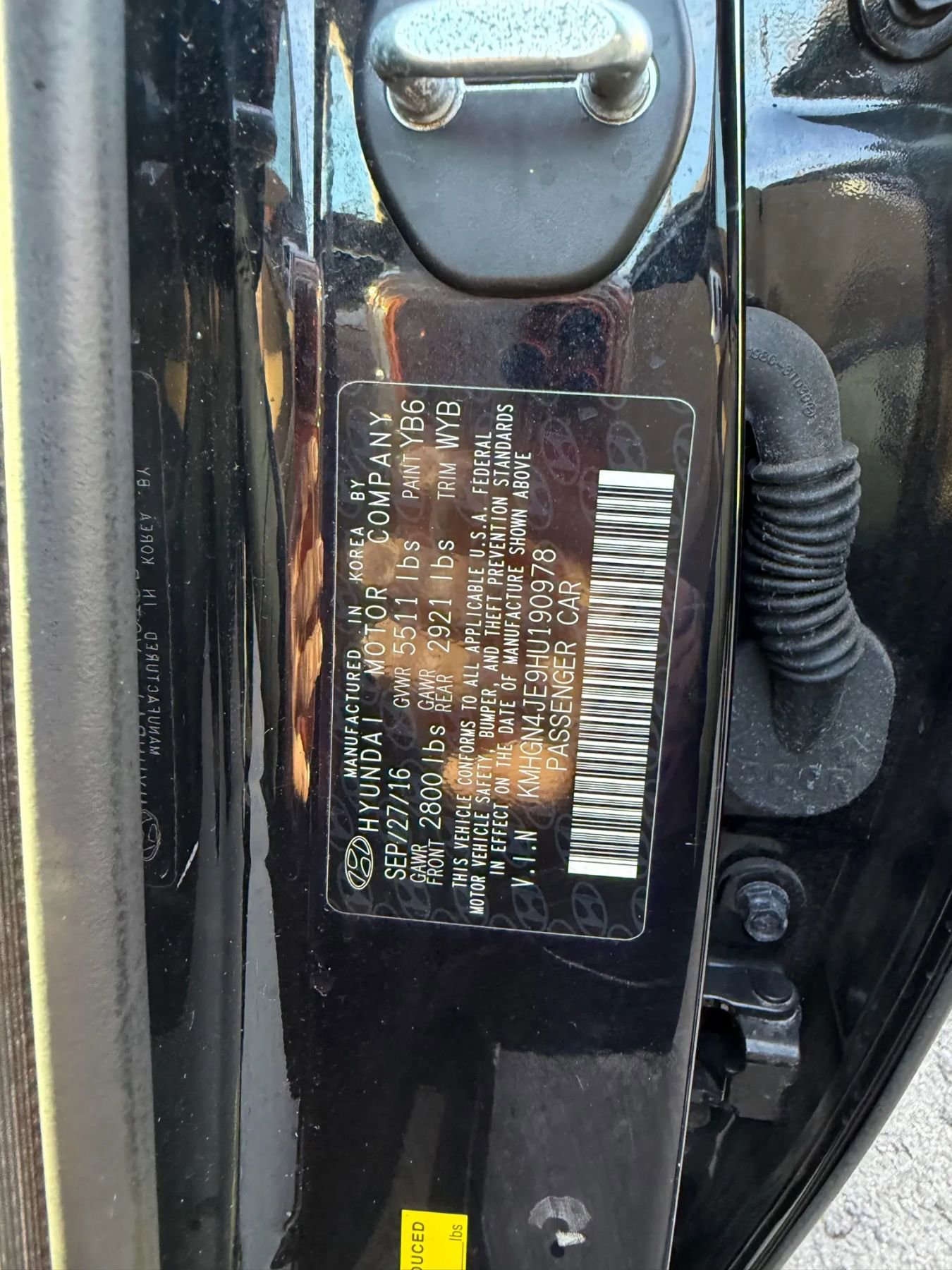 Used 2017 Genesis G80 3.8 image 37