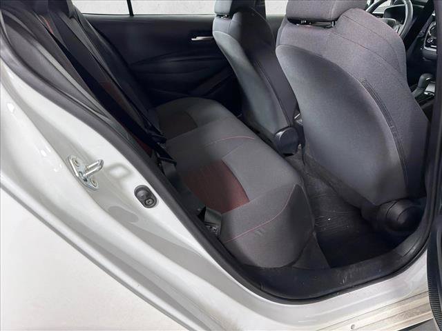 Used 2026 Toyota Corolla SE FWD image 15