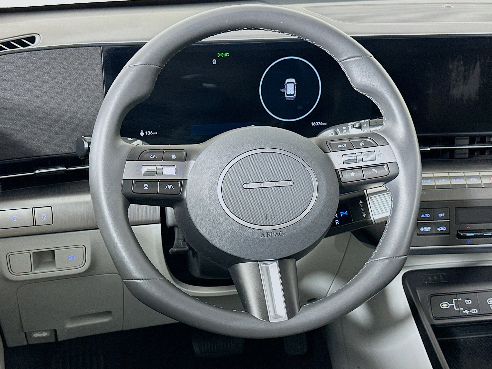 Used 2024 Hyundai Kona SEL FWD image 18