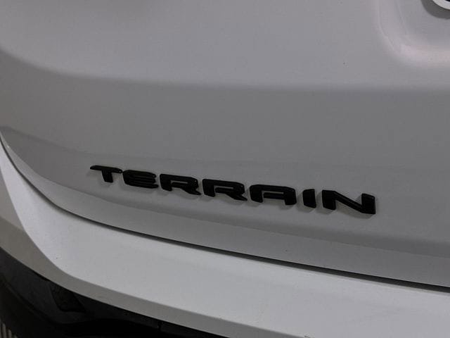 Used 2023 GMC Terrain SLT w/ Infotainment Package II FWD image 32