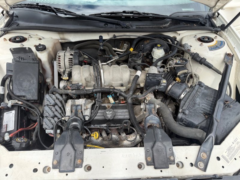 Used 2004 Pontiac Grand Prix GT2 FWD image 32