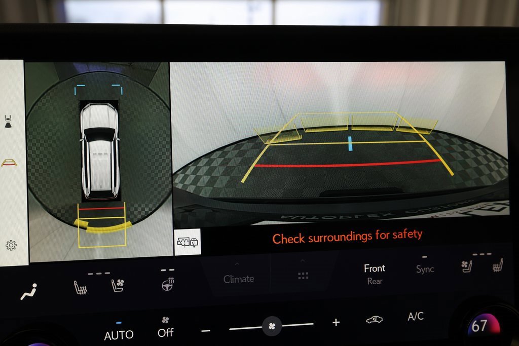 Used 2025 Lexus GX 550 image 34