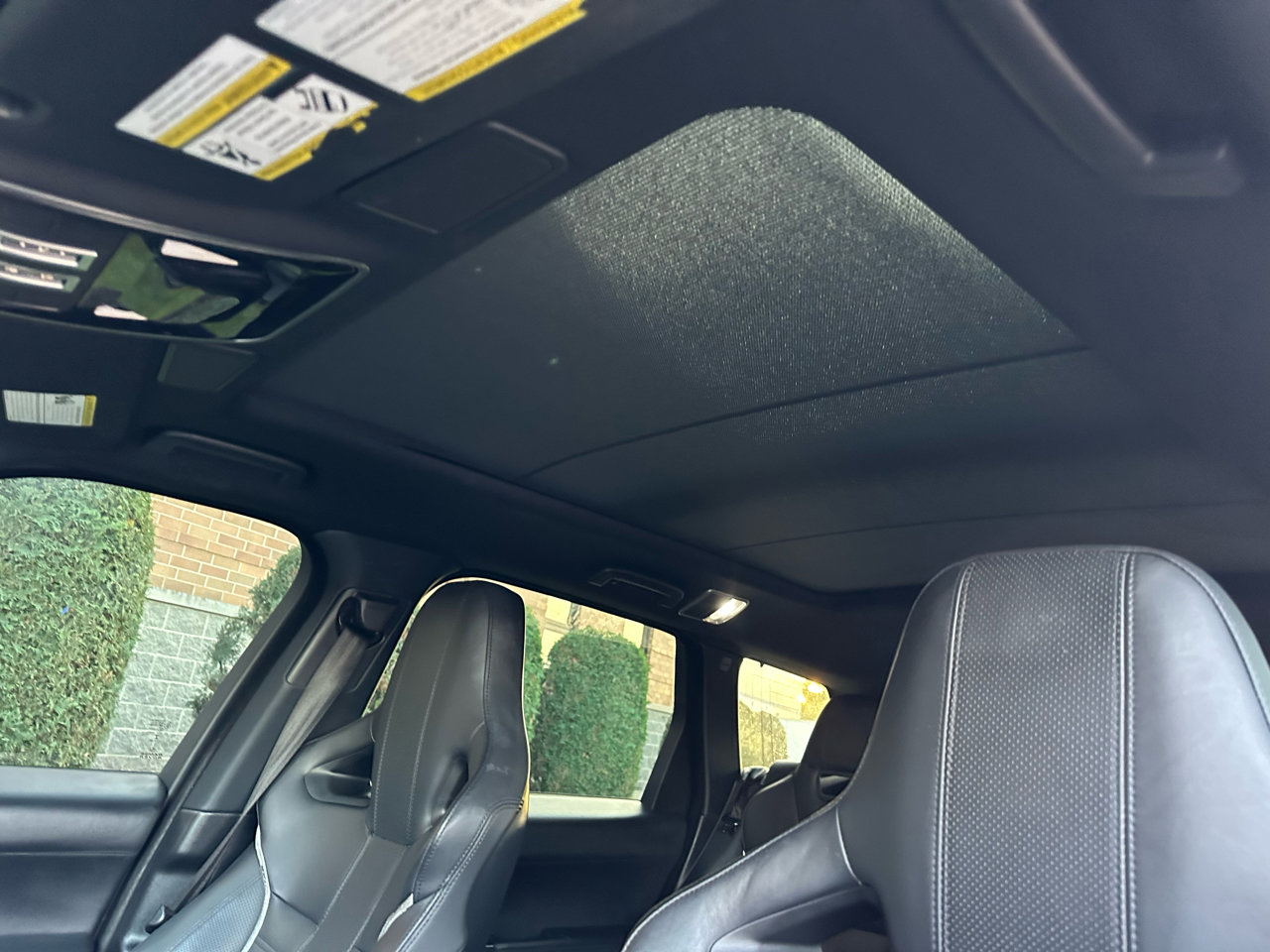 Used 2015 Land Rover Range Rover Sport SVR image 15