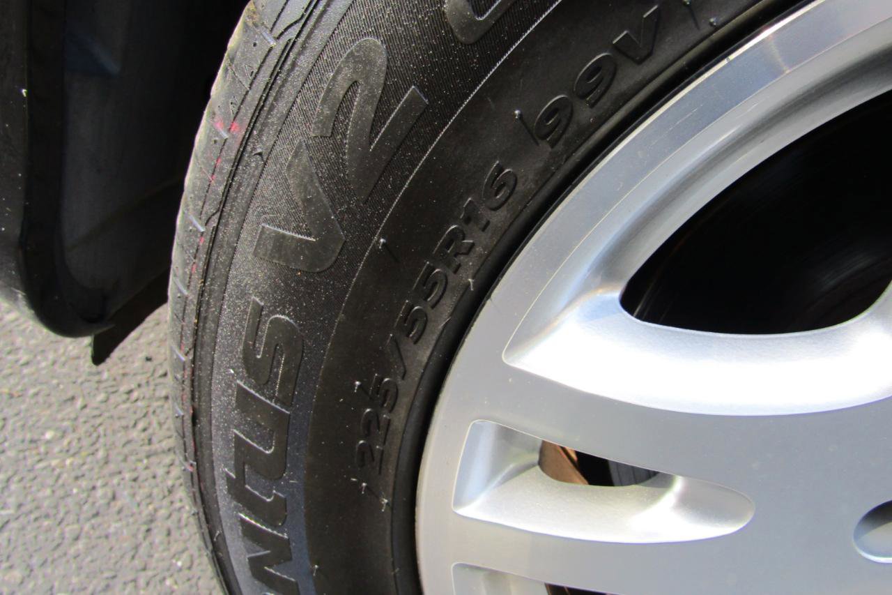Used 2004 Mercedes-Benz E 320 4MATIC Wagon image 27
