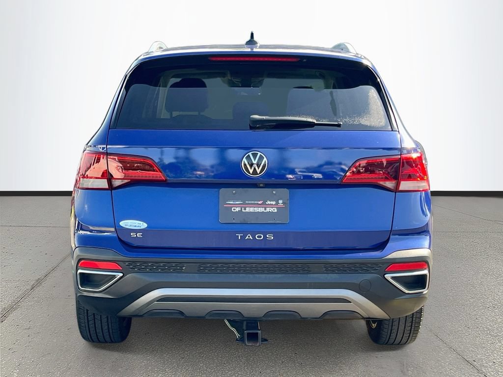 Used 2022 Volkswagen Taos SE FWD image 6