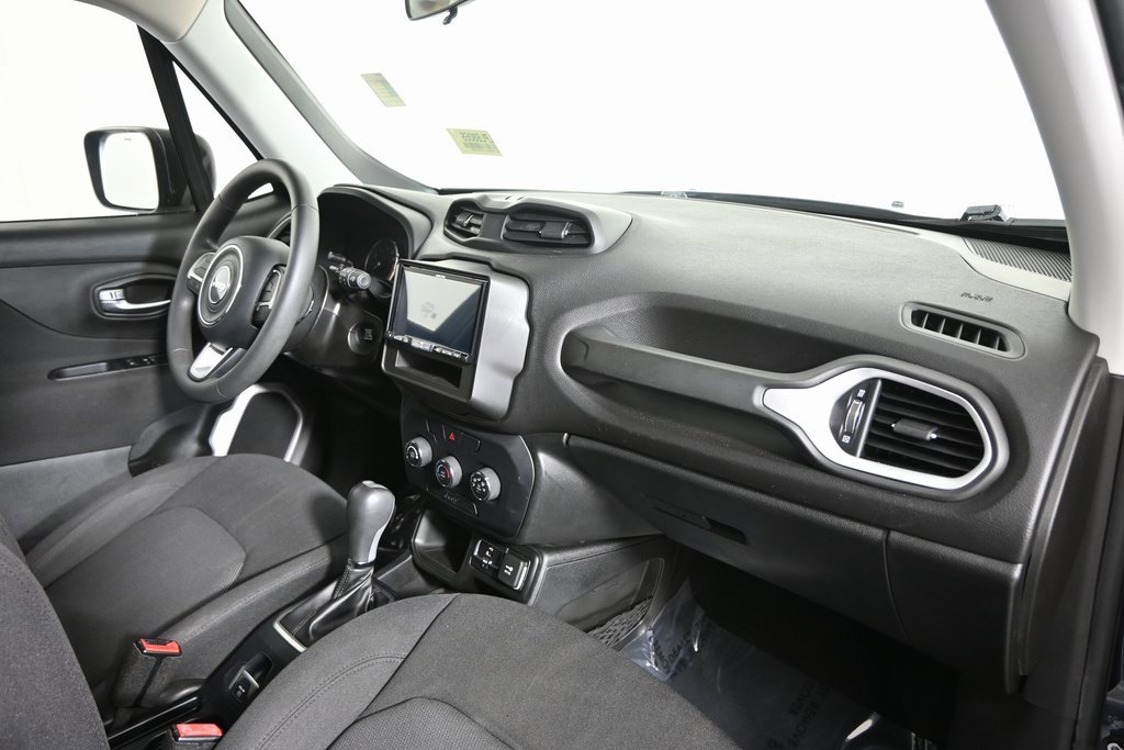 Used 2020 Jeep Renegade Sport image 14