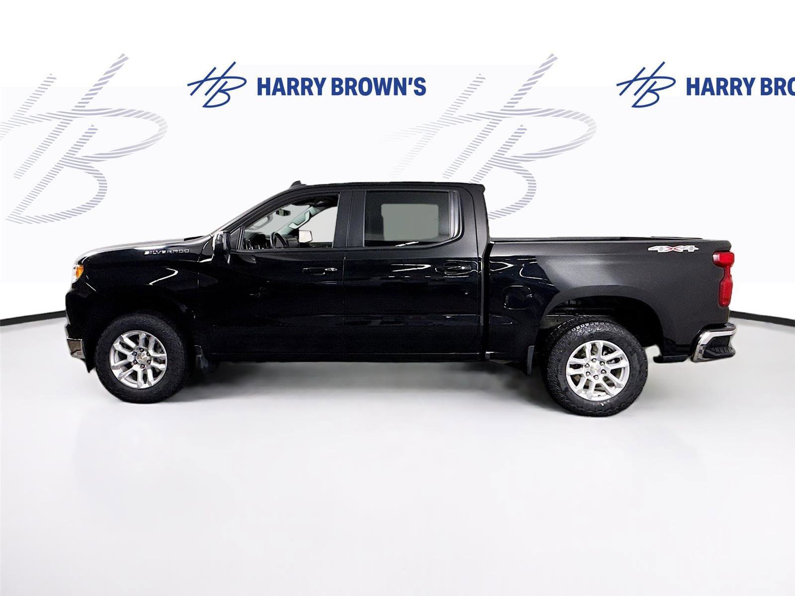 Used 2023 Chevrolet Silverado 1500 LT image 27