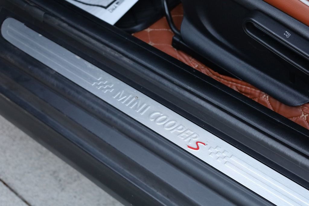 Used 2017 MINI Cooper S image 19