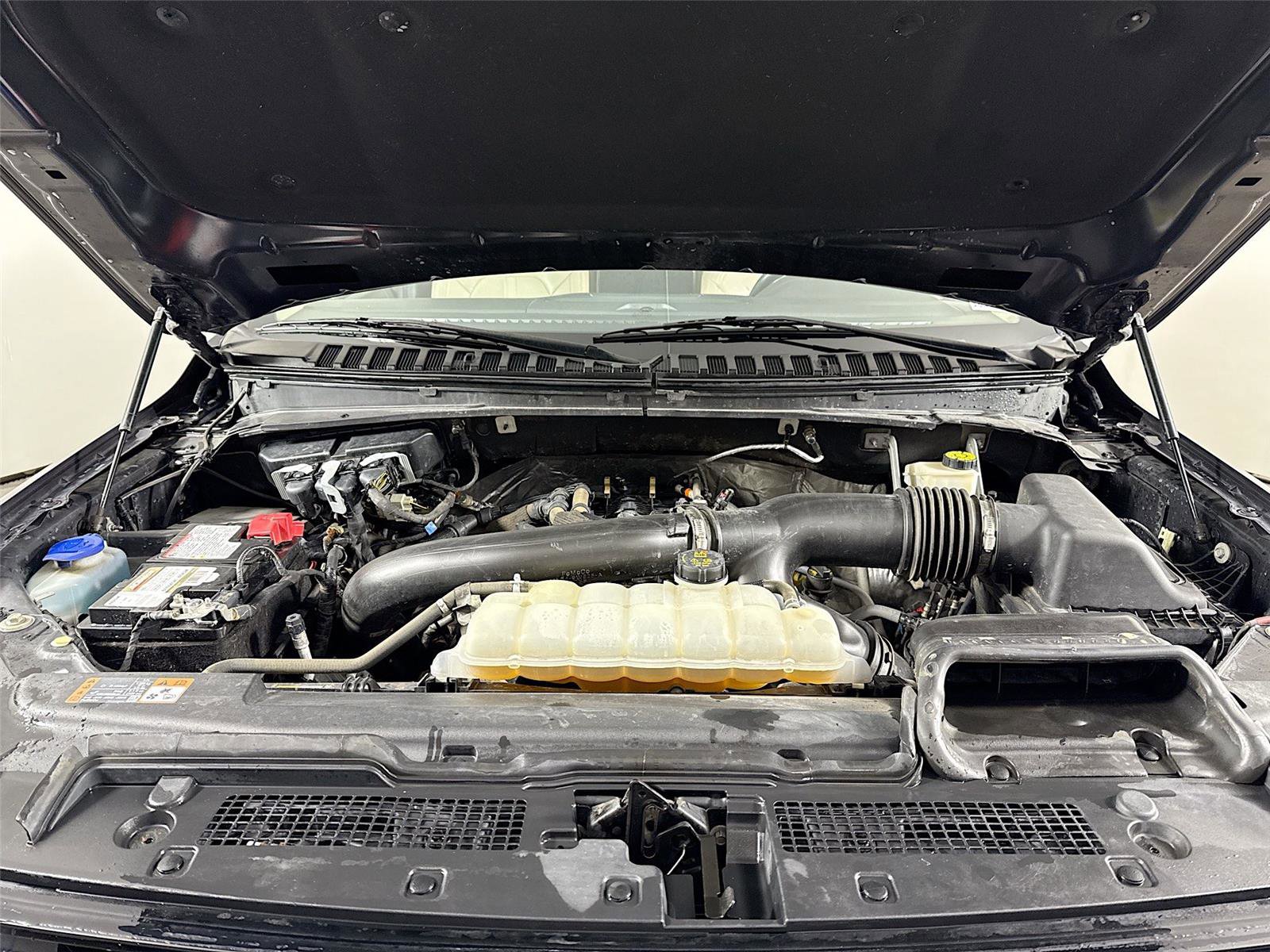 Used 2022 Ford Expedition Max Limited image 26