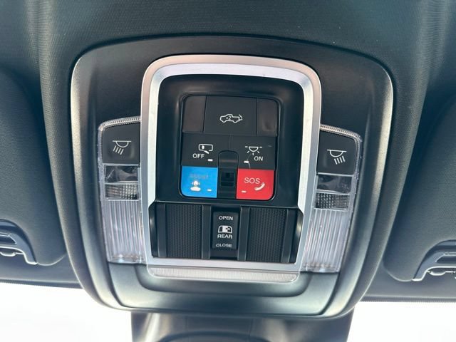 New 2027 RAM 2500 Laramie w/ Sport Appearance Package AWD/4WD image 24
