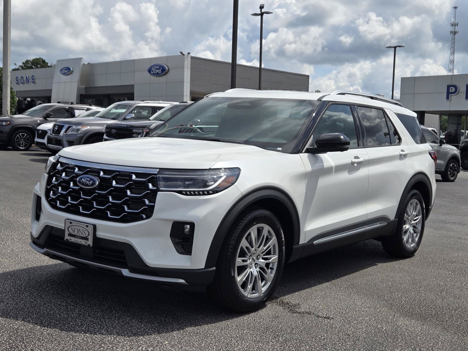 New 2026 Ford Explorer Platinum RWD image 2