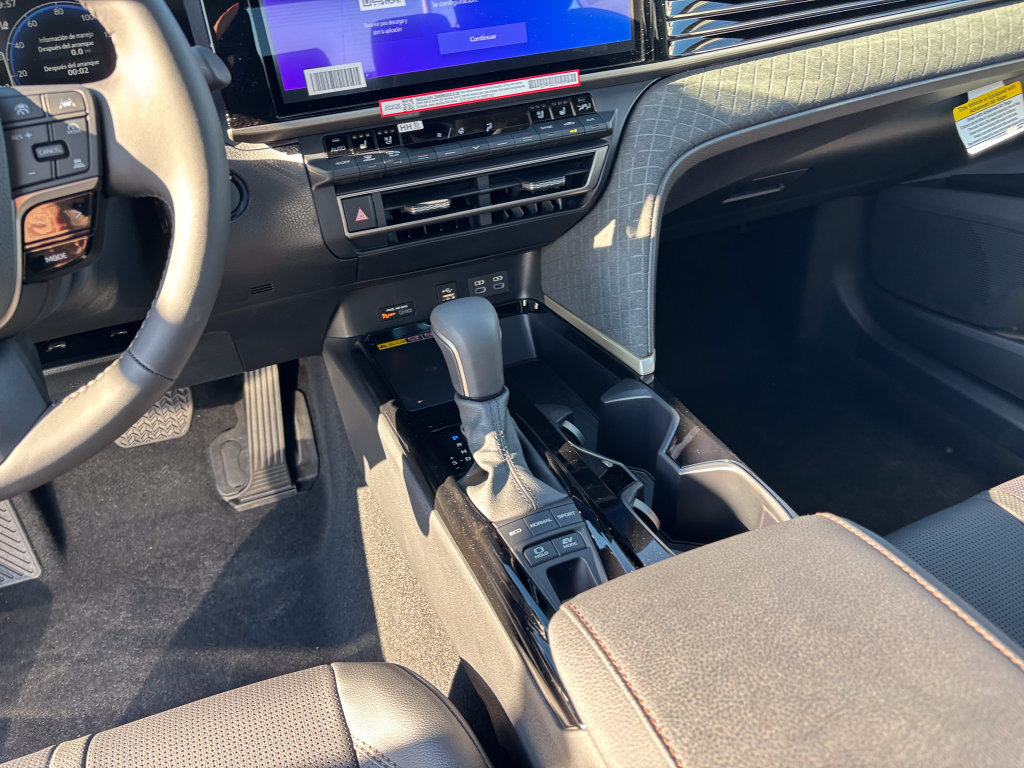 New 2026 Toyota Camry XLE w/ Premium Plus Package FWD image 25