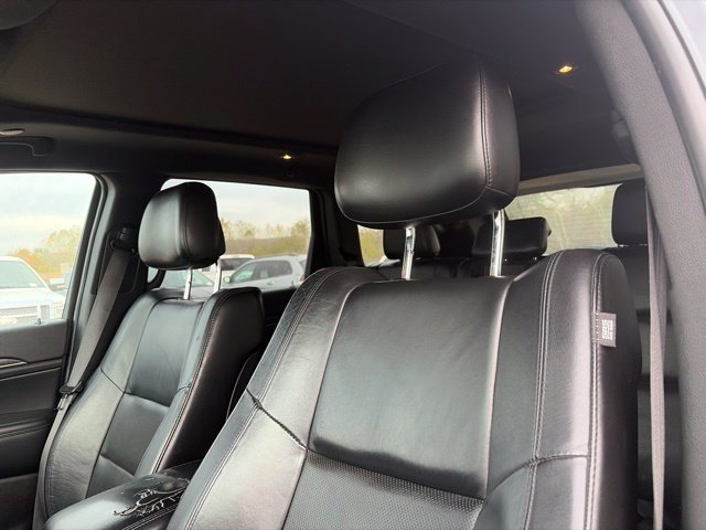 Used 2019 Jeep Grand Cherokee Limited w/ Luxury Group II AWD/4WD image 10