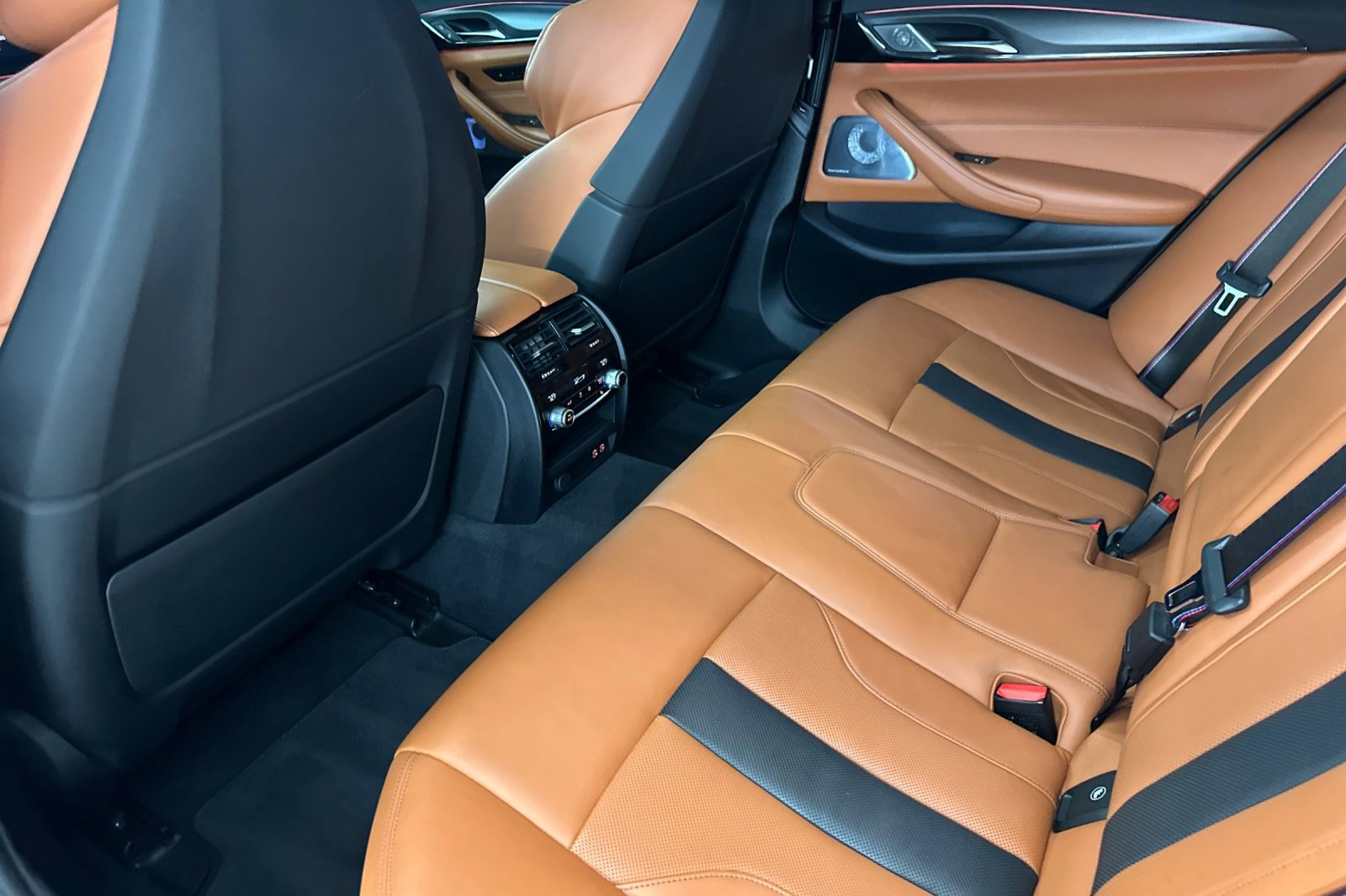 Used 2023 BMW M5 w/ Competition Package image 15