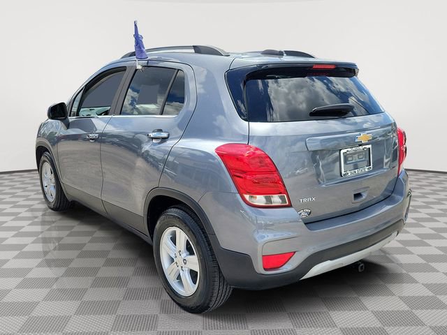 Used 2019 Chevrolet Trax LT w/ LT Convenience Package FWD image 4