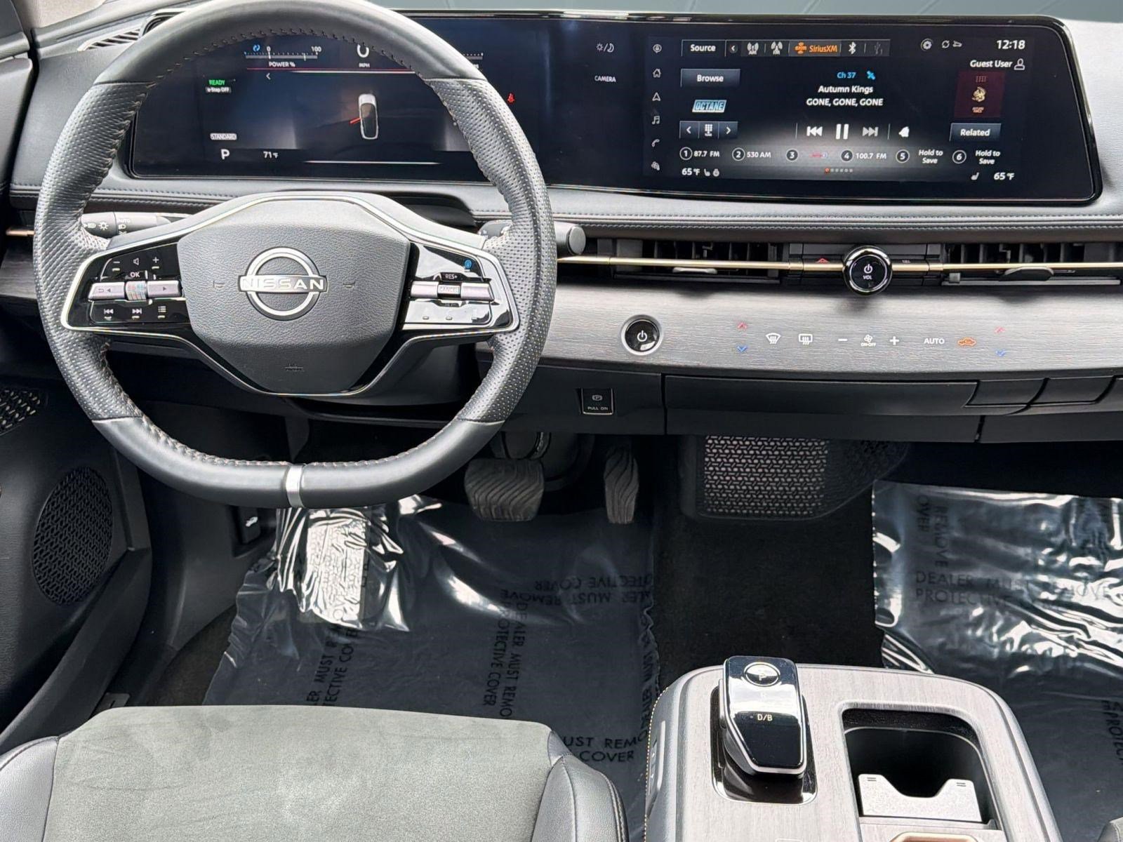 Used 2023 Nissan Ariya AWD image 28